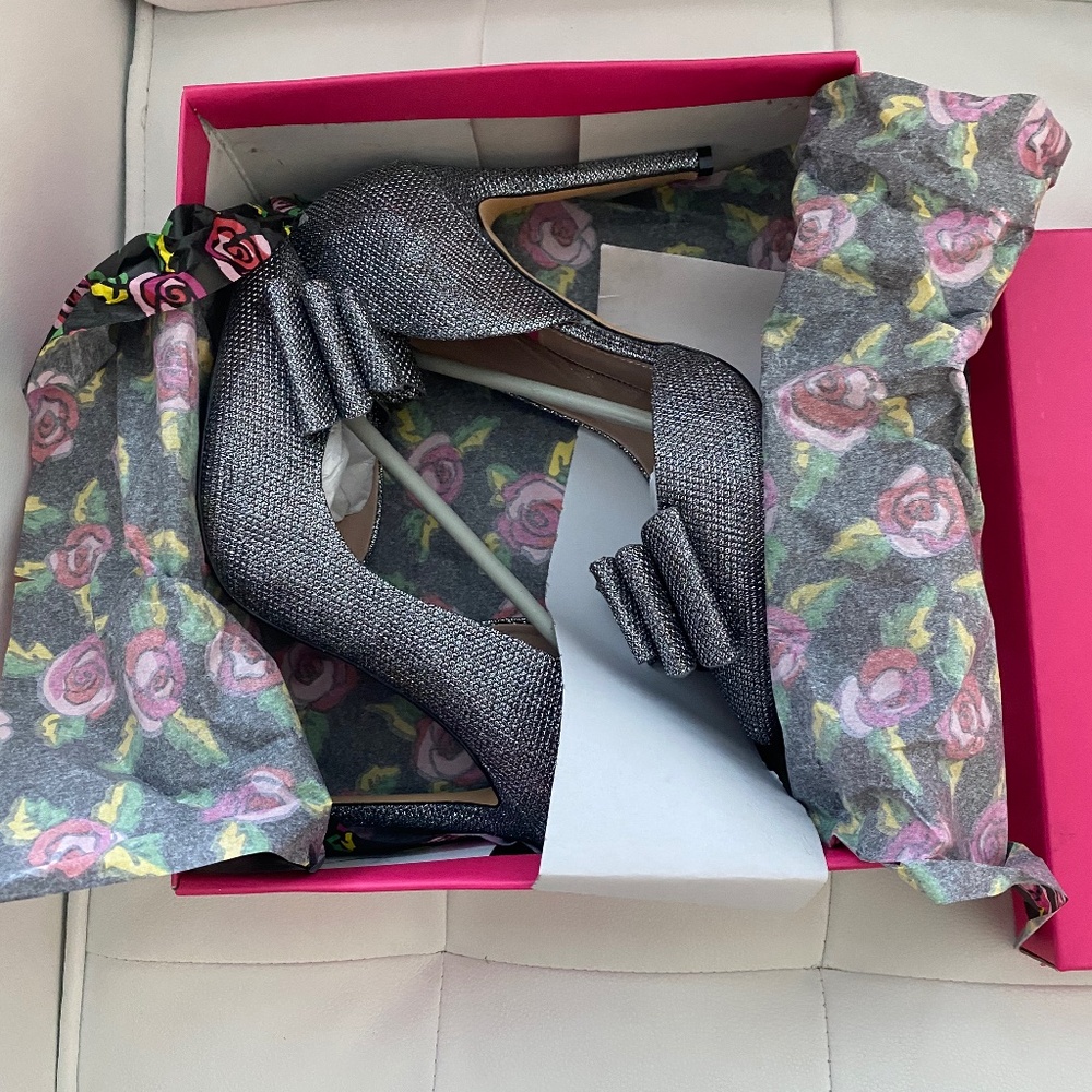 Betsey Johnson sliver glitter heels NEW